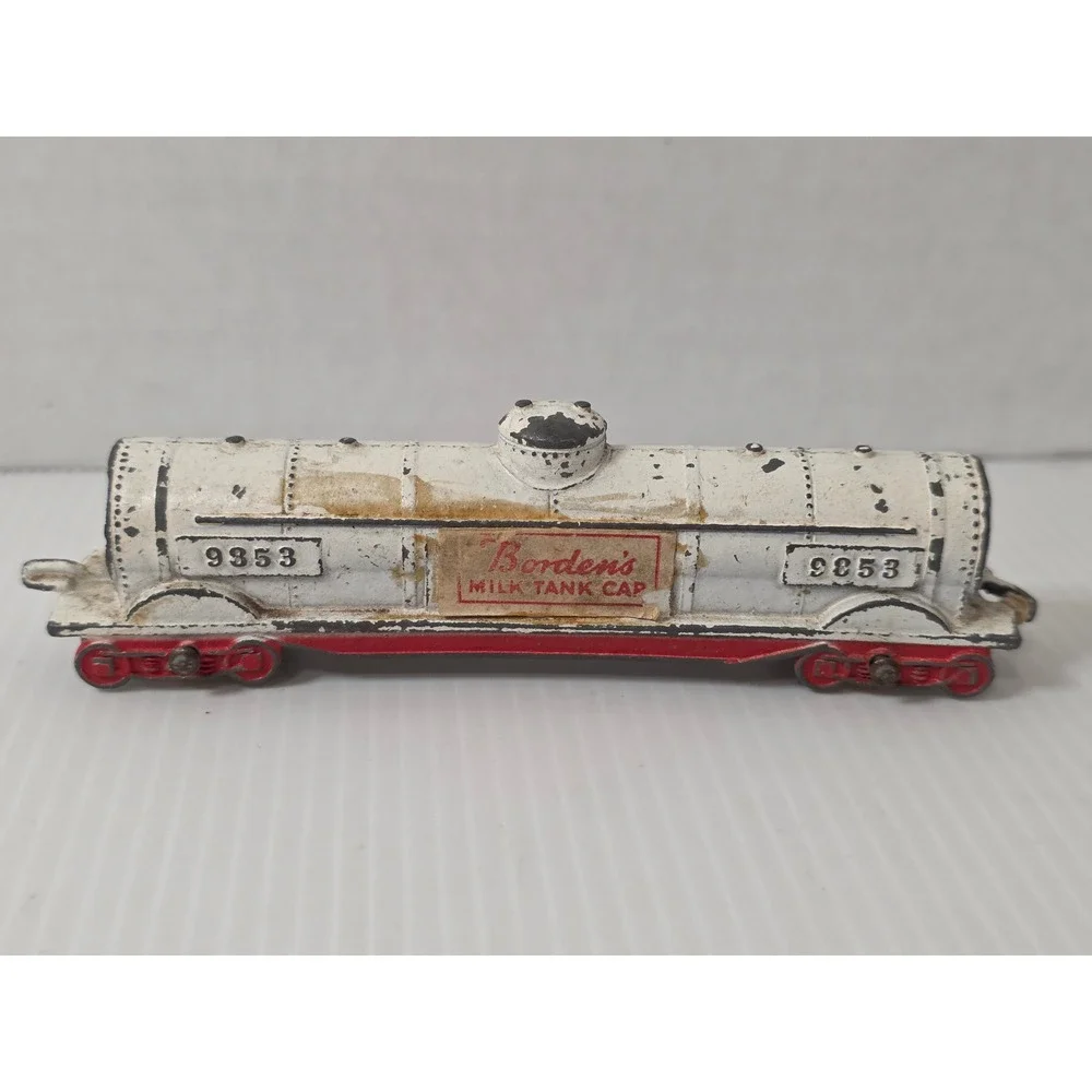 Tootsietoy Borden‎ Milk Tank Car OS White Fair 9353